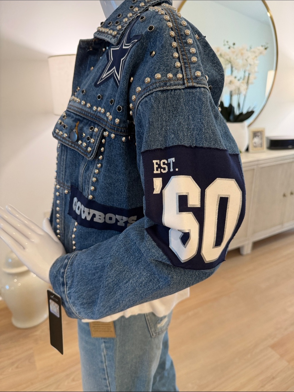 NFL  Officially Licensed Dallas Cowboys Studded Denim Women’s Cropped Jacket - Picture 7 of 15